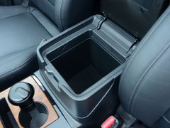 2019款 3.0L 自动尊贵版