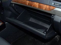 2019款 3.0L 自动尊贵版