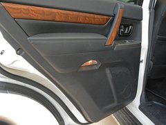 2019款 3.0L 自动尊贵版