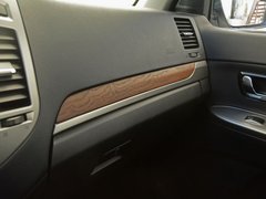 2019款 3.0L 自动尊贵版