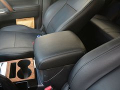 2019款 3.0L 自动尊贵版