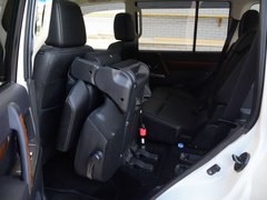 2019款 3.0L 自动尊贵版