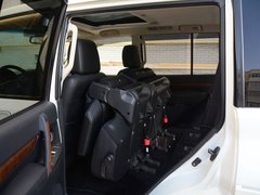 2019款 3.0L 自动尊贵版