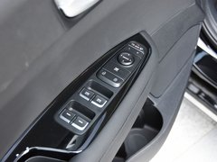 2018款 2.0L 智尊版