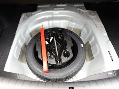 2018款 14T 手动缤纷版