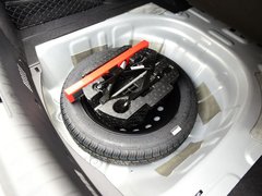 2018款 14T 手动缤纷版