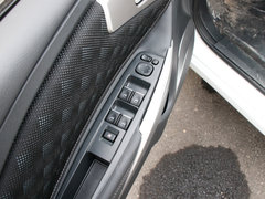 2019款 160 手动精英型