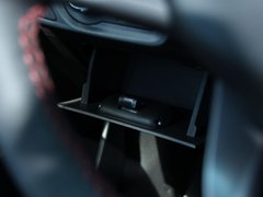2018款 Redline 530T 自动耀享版(5+2款)