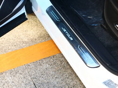 2018款 1.5T 自动尊行版