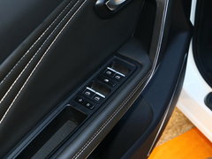 2018款 1.5T 自动尊行版
