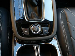 2018款 1.5T 自动尊行版