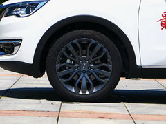 2018款 1.5T 自动尊行版