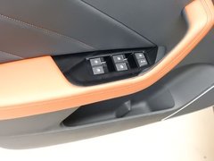2018款 1.6L CVT智趣版 