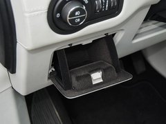 2018款 2.0T 两驱乐享版 国V