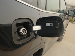 2018款 2.0T 两驱进享版 国V