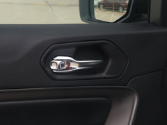 2018款 2.0T 两驱进享版 国V