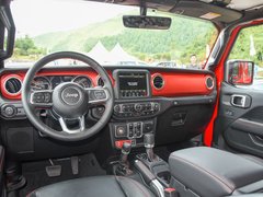 2018款 2.0T Rubicon 四门版