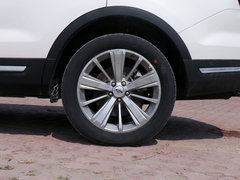 2018款 2.3T 精英版
