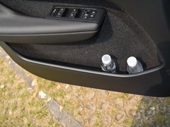 2019款 T5 四驱运动日暮水晶白限定版
