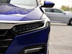 2018款 锐·混动 2.0L 锐尊版 国V
