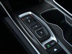 2018款 锐·混动 2.0L 锐尊版 国V