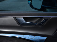 2019款 55 TFSI quattro 动感型