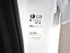 2018款 18T 5座豪华型