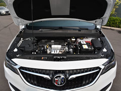 2018款 18T 5座豪华型