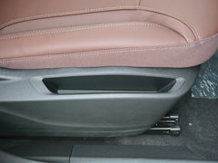 2018款 18T 5座豪华型