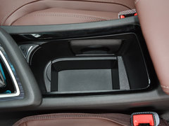 2018款 18T 5座豪华型