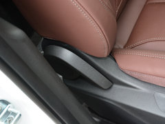 2018款 18T 5座豪华型