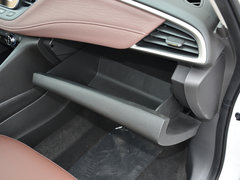 2018款 18T 5座豪华型
