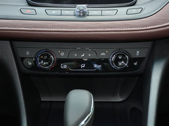 2018款 18T 5座豪华型
