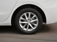 2018款 18T 5座豪华型