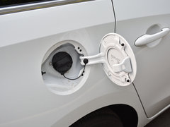 2018款 18T 5座豪华型