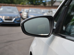 2018款 18T 5座豪华型