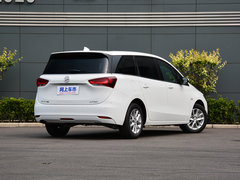2018款 18T 5座豪华型