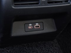 2019款 2.0L XE 时尚版