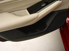 2019款 2.0T XV AD1 智尊领航版