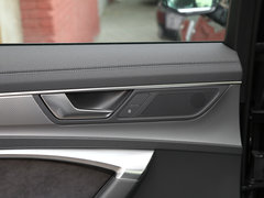 奥迪A6L 2019款 40 TFSI 豪华动感型