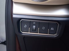 2018款 2.0T 两驱超豪型 国V