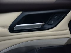 2018款 2.0T 两驱超豪型 国V
