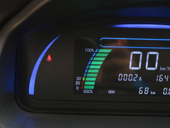 2018款 E100B 舒适型
