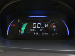 2018款 E100B 舒适型
