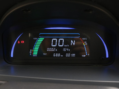 2018款 E100B 舒适型