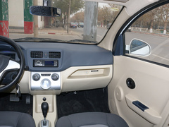 2018款 E100B 舒适型