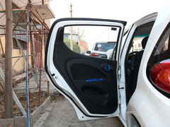 2018款 E200L 标准型（250KM）