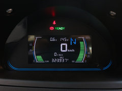 2018款 E200L 标准型（250KM）