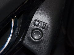 2019款 2.0L CVT舒适版 2WD