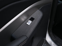 2018款 2.0T 两驱旗舰型 国V
